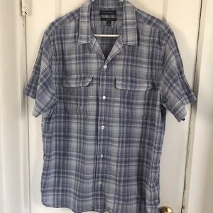 BANANA REPUBLIC Men's Blue Plaid Short-Sleeve Button-Up Shirt